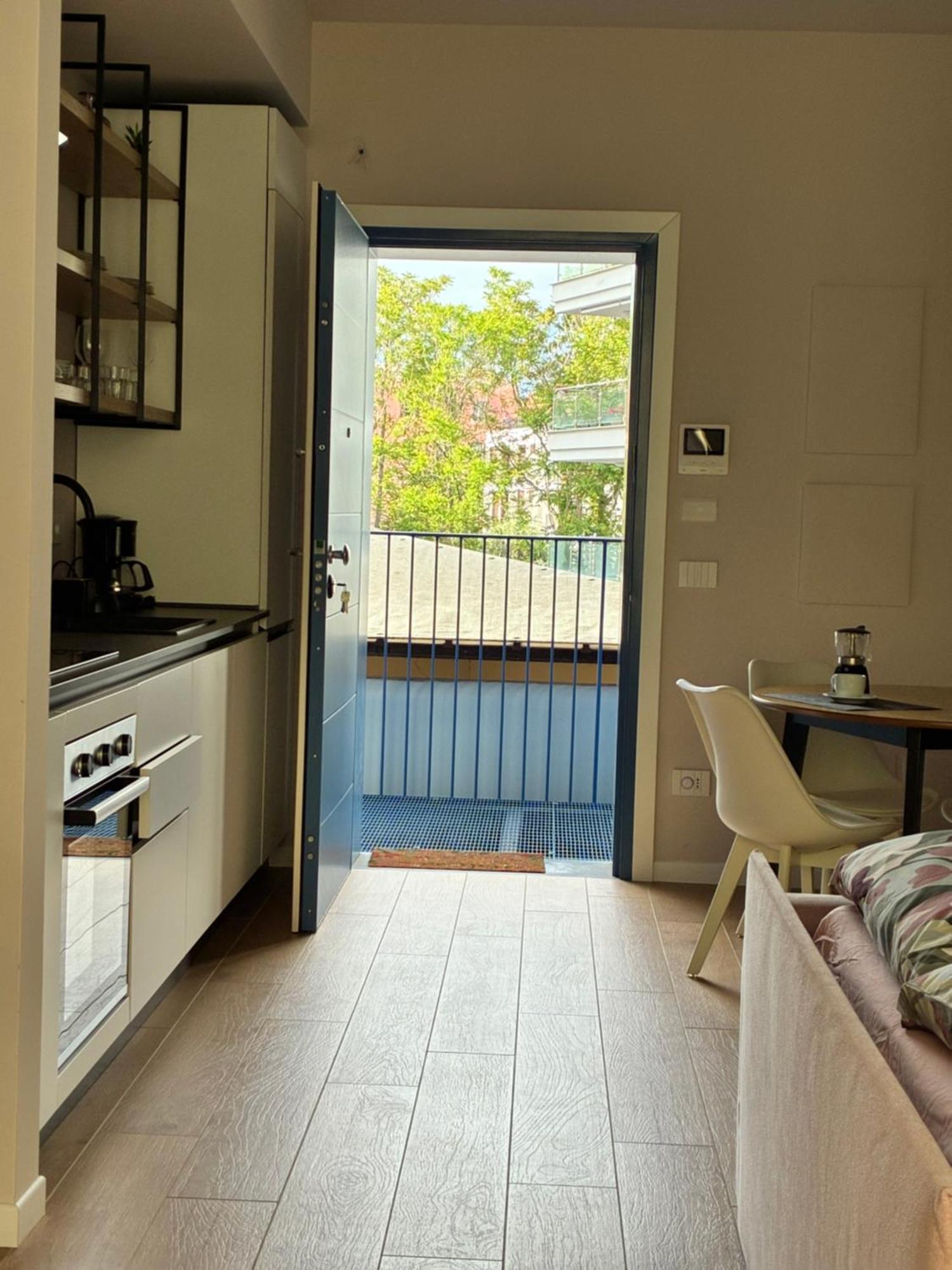 Residenza Labicana Luxury Apartment- In The Heart Of Roma Eksteriør bilde